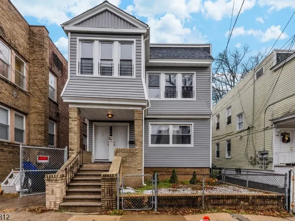 268 Leslie St, Newark, NJ 07112