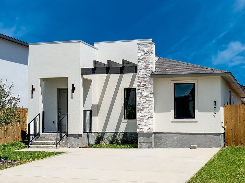 1st image of 4217 Gaviota Ln