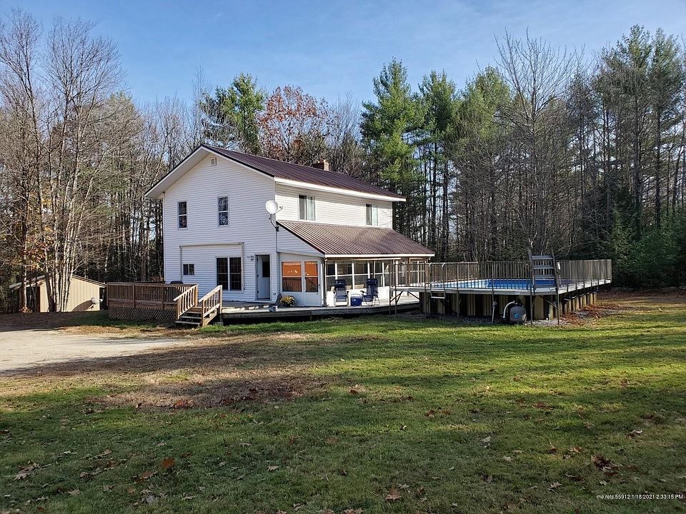 2nd image of 40 Hidden Lake Rd