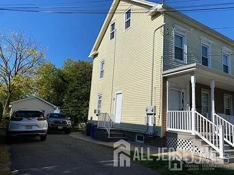 55 Kuhlthau Ave — Photo 1