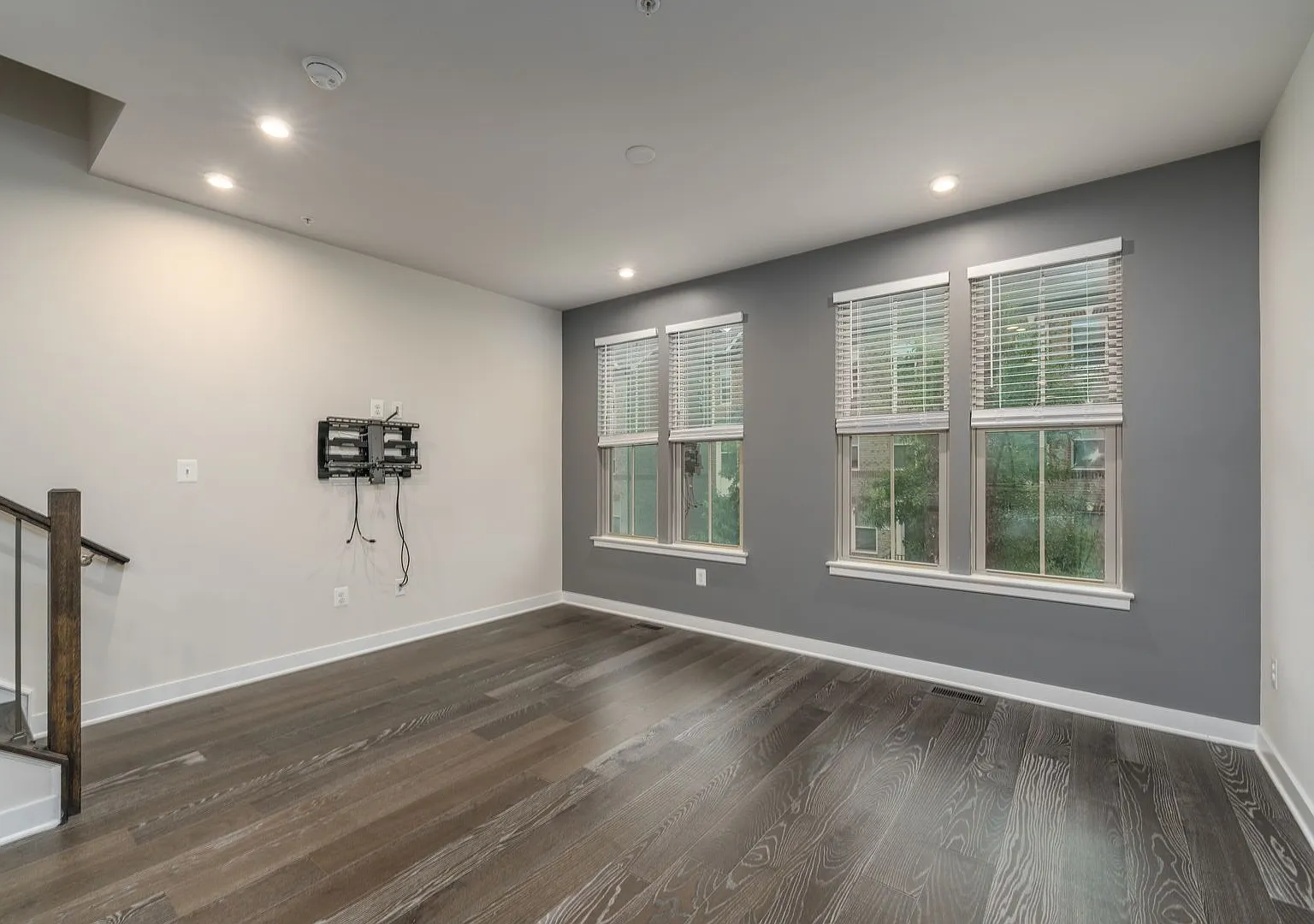 2-Bedroom, 2.5-Bathroom Townhouse near JHU Bayview — Photo 3