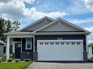 2980 Harnish Dr, Algonquin, IL 60102