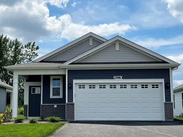 2980 Harnish Dr, Algonquin, IL 60102