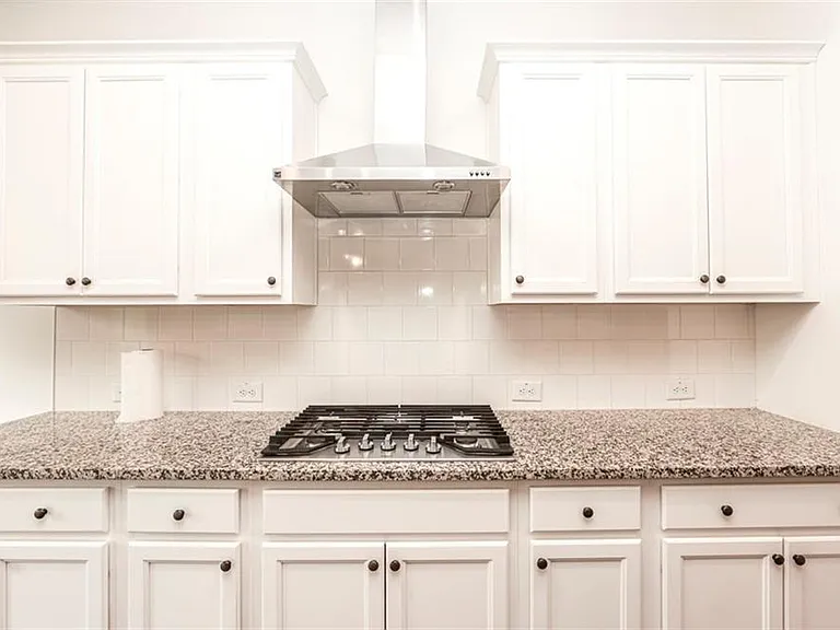 5575 Coltman Dr — Photo 9