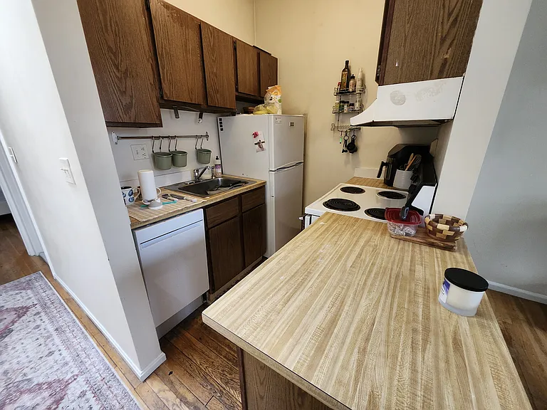 27 Garden St #10 — Photo 7