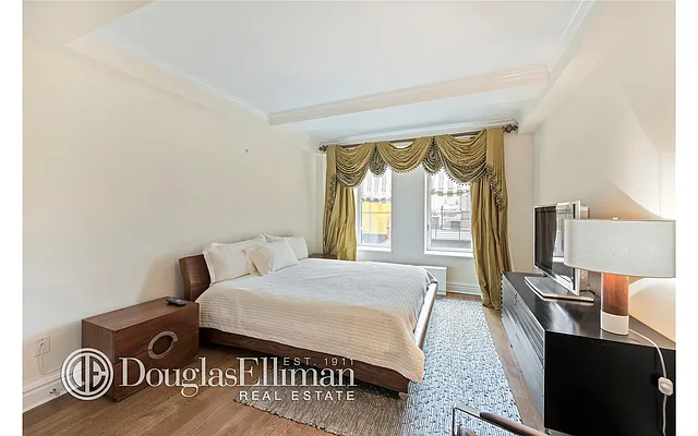 Rented by Douglas Elliman | media 5