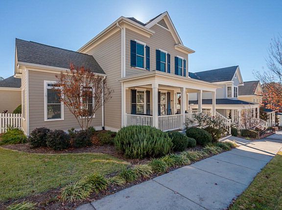2nd image of 316 Northridge Cir