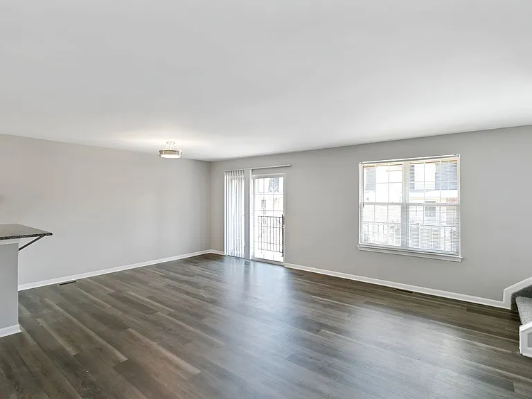 538 Napa Valley Dr — Photo 23
