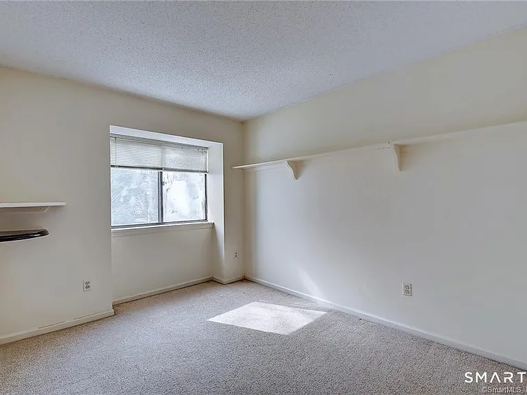 334 Conestoga Way #334 — Photo 24