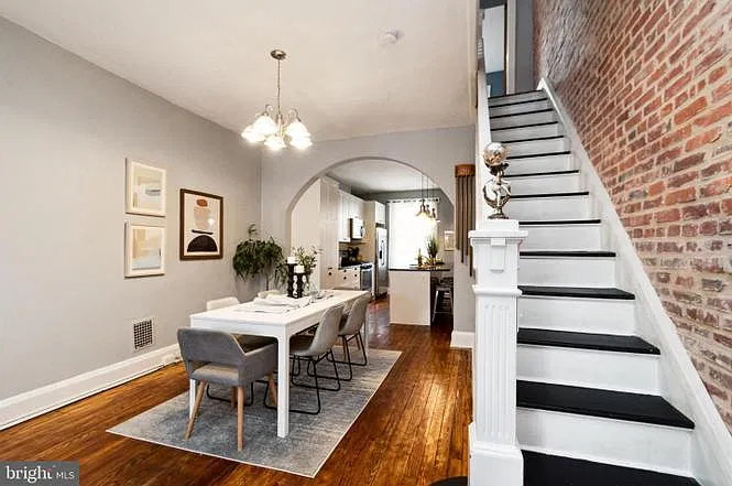 2 bed, 1524 sqft, $2,450 — Photo 4