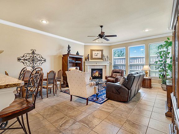 5th image of 4330 Madera Dr