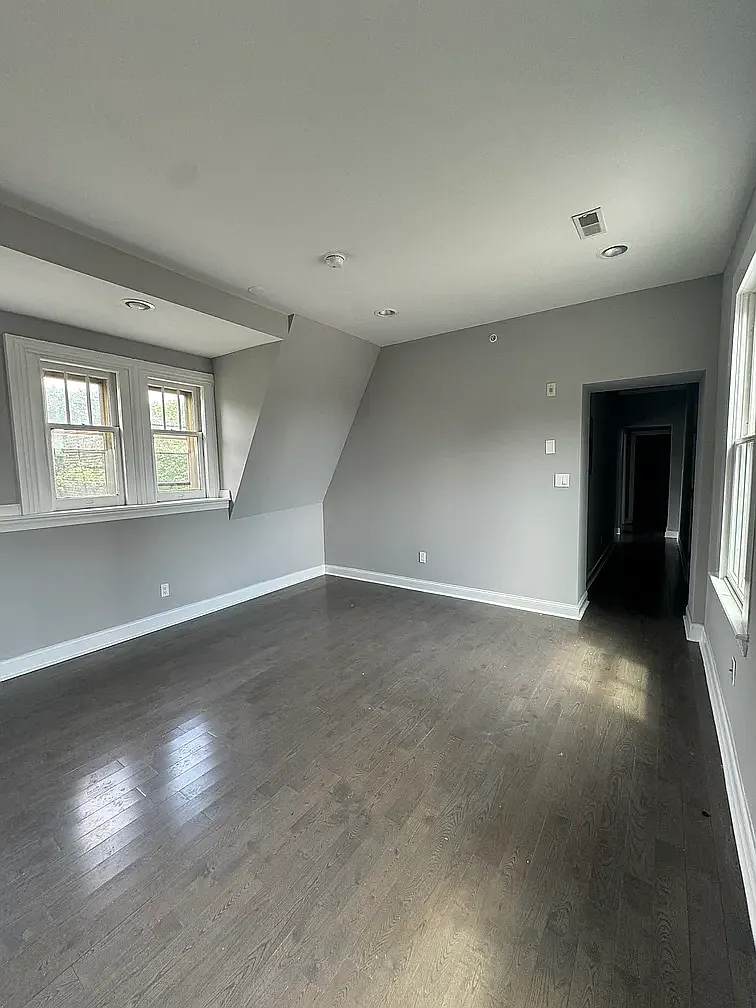 2 bed, $1,375 — Photo 2