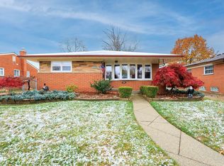 8446 Francine St, Warren, MI