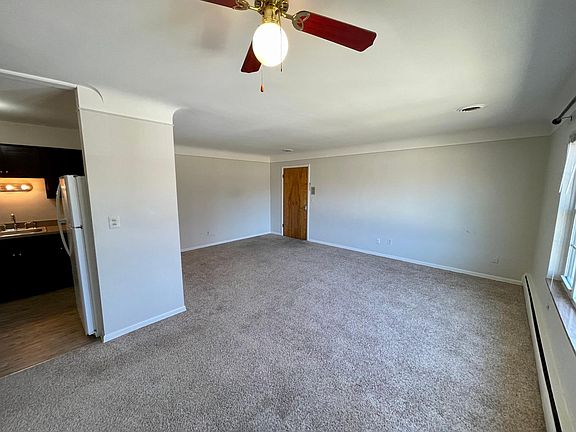 3rd image of 28421 Jefferson Ave #8