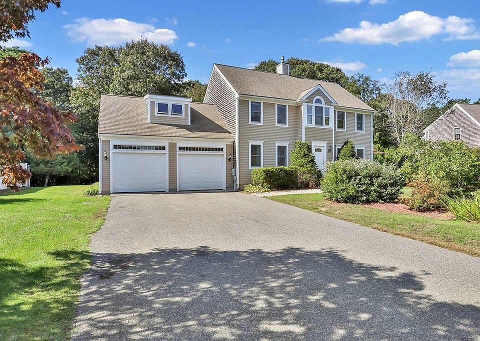 2nd image of 27 Harris Hill Rd