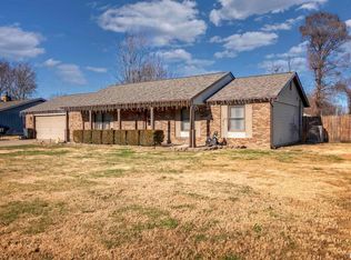 3302 W Main St, Marion, IL 62959