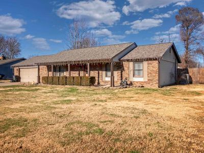 3302 W Main St, Marion, IL, 62959