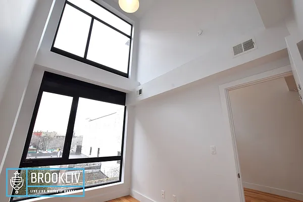 Rented by null | media 6