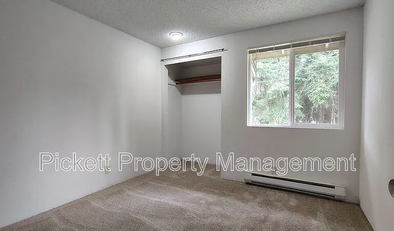 1803 Winfield Ave #B — Photo 11