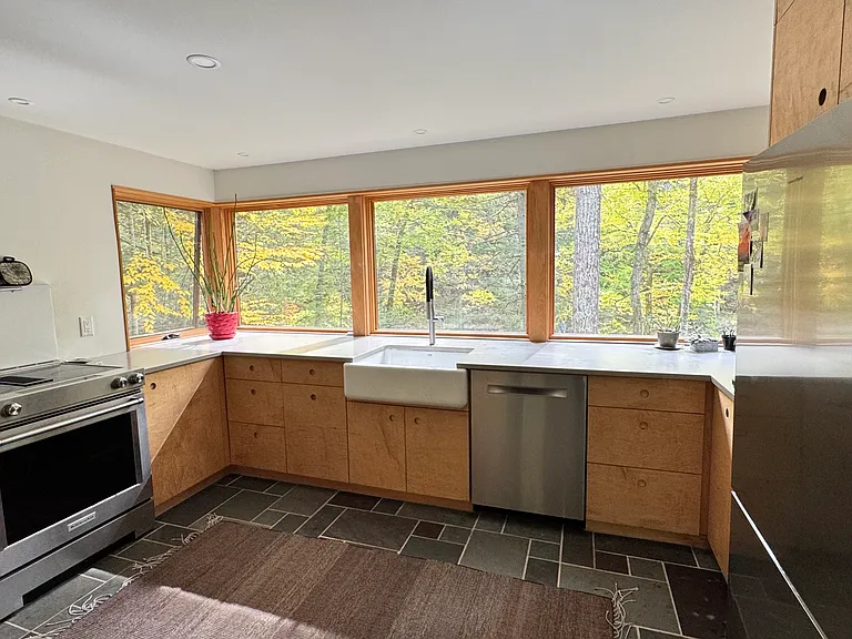 23 Rock River Ter — Photo 24