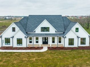 6818 Borth Rd, Krum, TX 76249