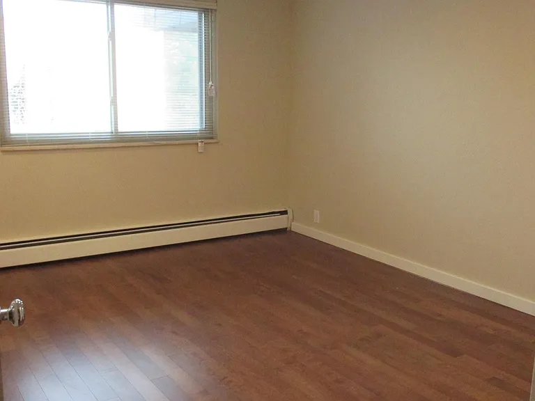 1233 N Ogden St #409 — Photo 9
