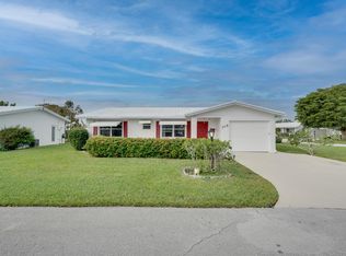 105 SW 9th St, Boynton Beach, FL 33426