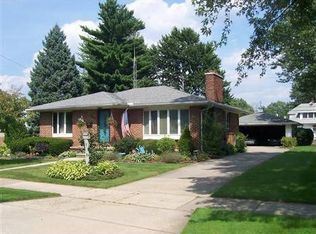 1335 Colorado St, Marysville, MI