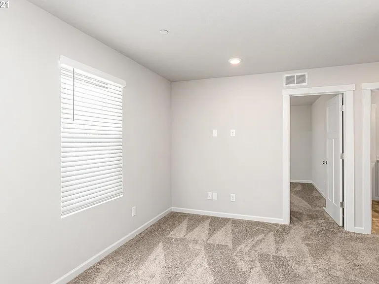6742 N 89th Loop — Photo 22