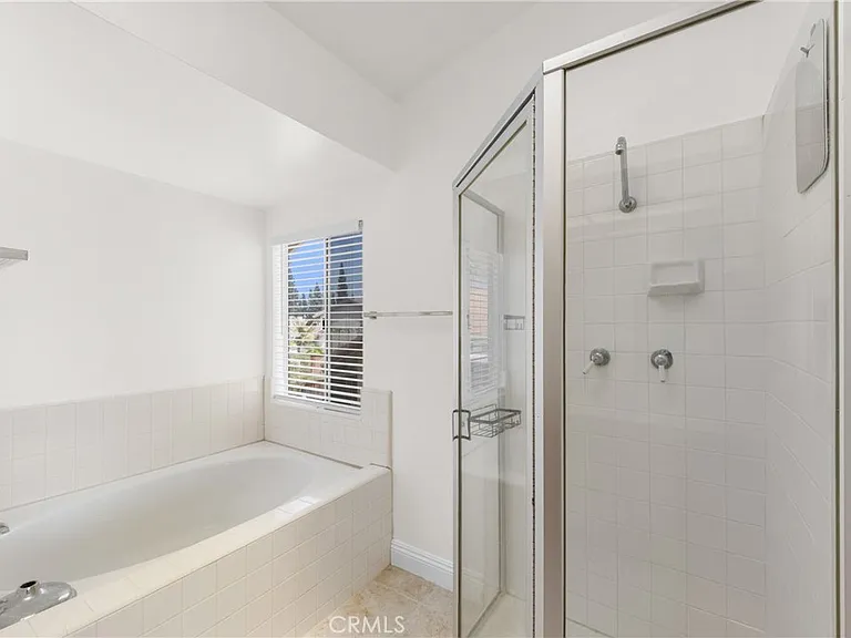 17255 Orangewood Ln — Photo 24