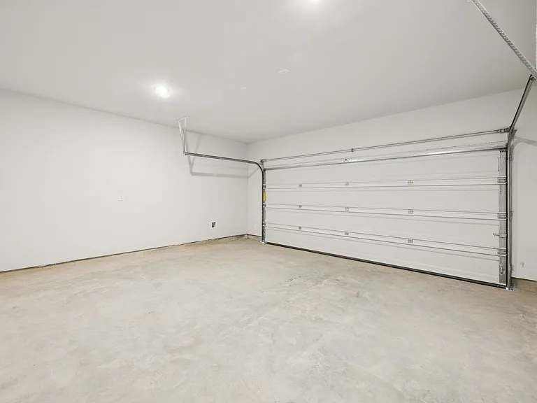 1120 Novelle Bend Dr — Photo 18