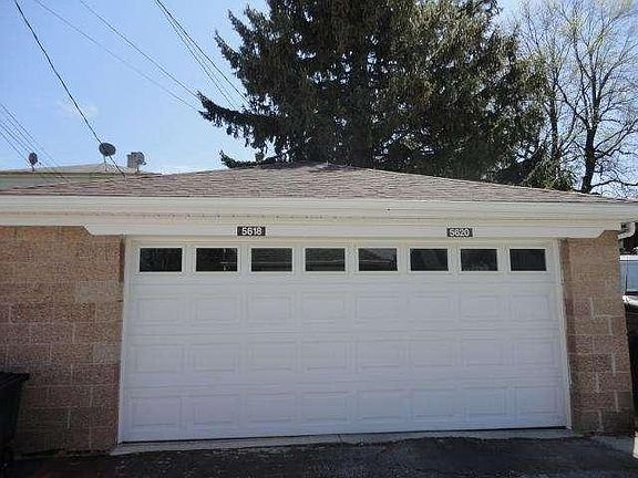 2nd image of 5618 W Lincoln Ave
