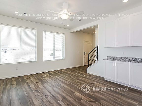 4th image of 405 E Kanab Creek Dr