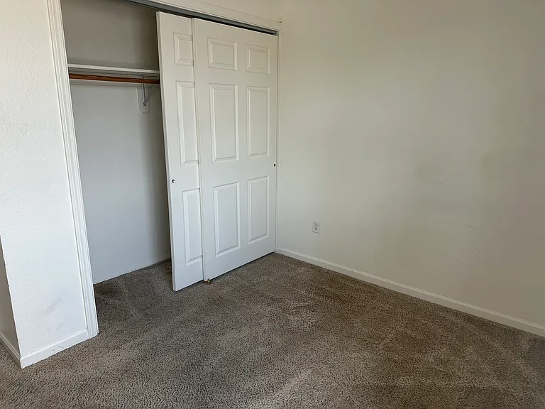 1314 W Pasewalk Ave #15 — Photo 14