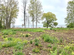 2424B N Lakeshore Rd #M-25, Port Hope, MI 48468