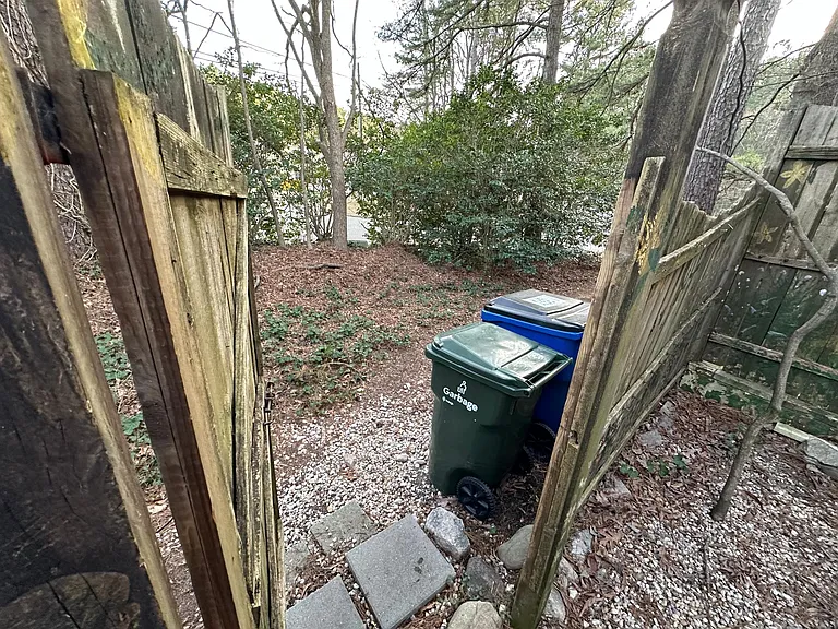 5504 Forest Oaks Dr — Photo 13