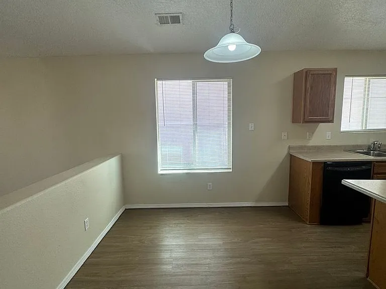800 Purple Aster Ave SW — Photo 7