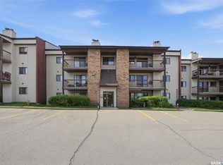 345 Kingsmere Blvd #202, Saskatoon, SK S7J4J6