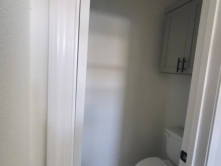 740 Hollow Ln — Photo 14
