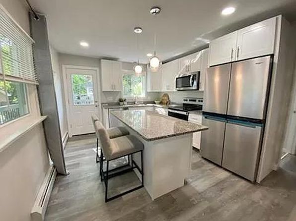 1 W Beach St #1