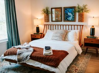 284 Bailey St #420, Athens, GA 30605