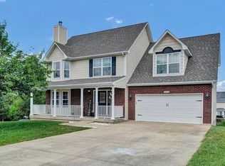 164 Portobello Rd, Radcliff, KY 40160