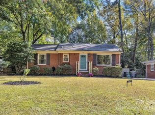 1018 Dudley Dr, Charlotte, NC 28205