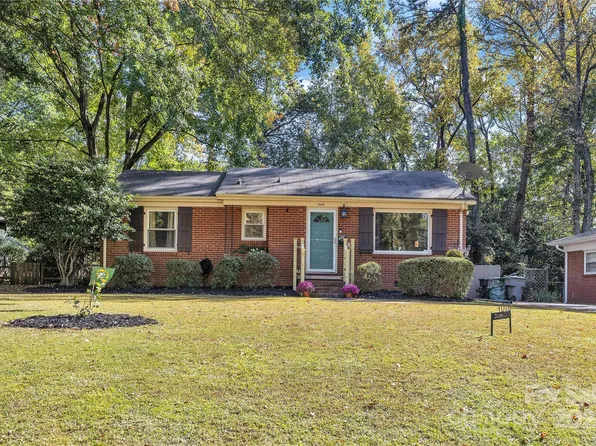 1018 Dudley Dr, Charlotte, NC 28205