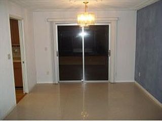 3rd image of 2705 Royal Oak Dr