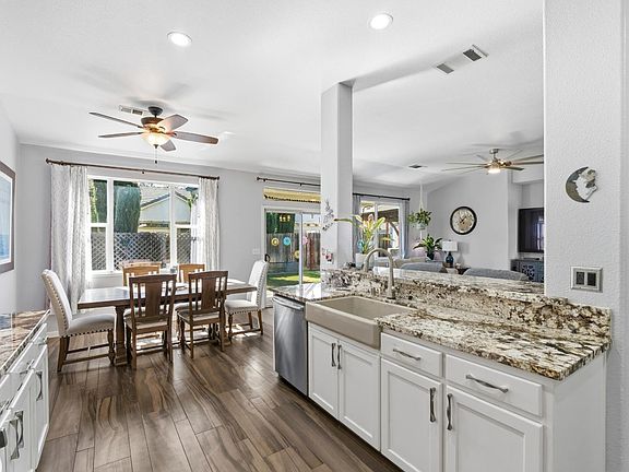 5th image of 1573 Fireside Way