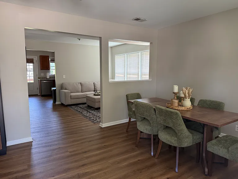 804 Forest Ave — Photo 5