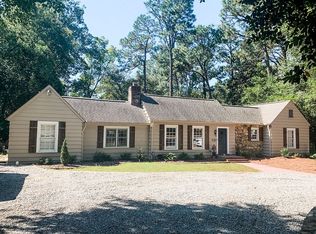 530 E Indiana Ave, Southern Pines, NC 28387