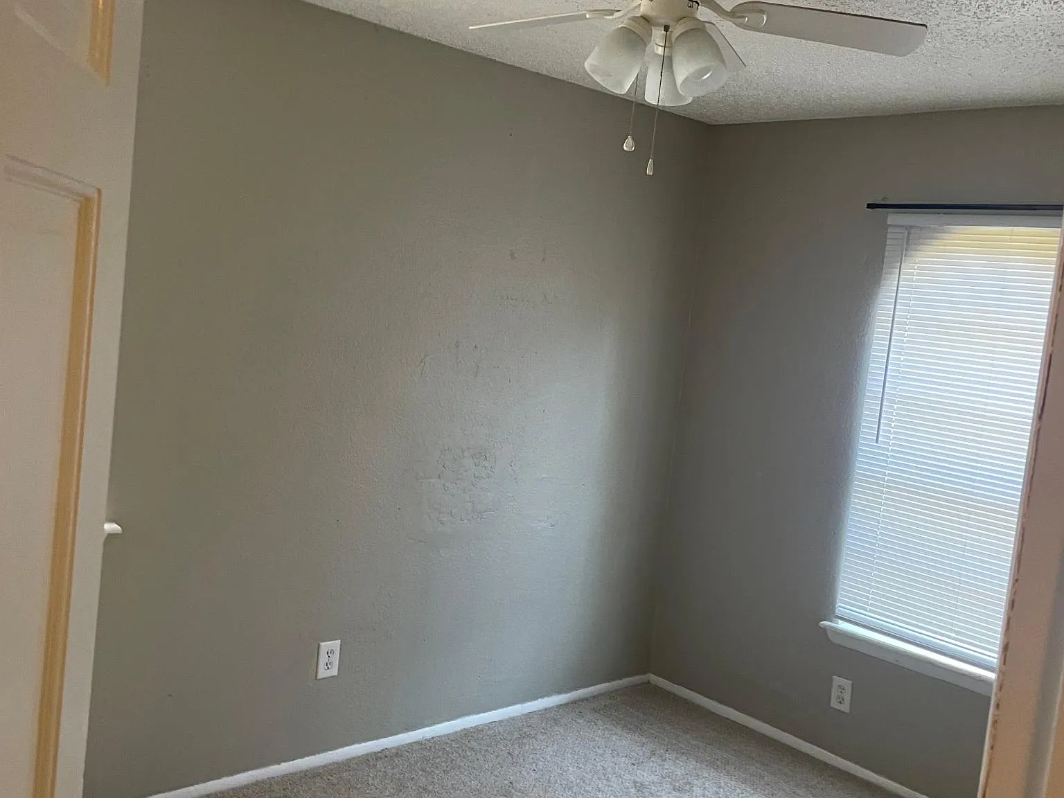 3 bed, 1.5 bath, 1107 sqft, $1,650 — Photo 2