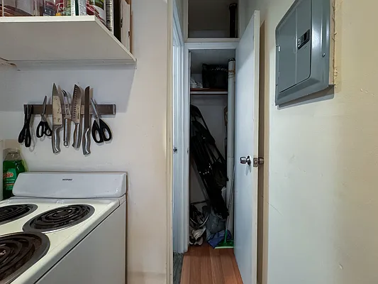 Rented by Terra Magia Inc | media 47